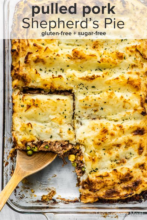 Pulled Pork Shepherd's Pie - The Endless Meal® Mashed Potatoes Baked, Pulled Pork Casserole, Casserole Cozy, Shepards Pie Recipe, Pulled Pork Leftover Recipes, Leftover Pulled Pork, Pork Casserole, Potatoes Baked, Buttered Vegetables