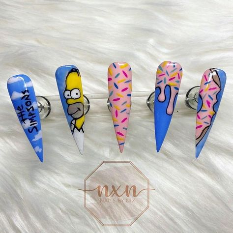 Characters Nails Design, Simpson Nails Acrylic, Simpsons Nails Art, Nail Art For Competition, Character Design Nail Art, Nail Art Competition Ideas, Beavis And Butthead Nails, Character Nail Art Designs, The Simpsons Nail Art