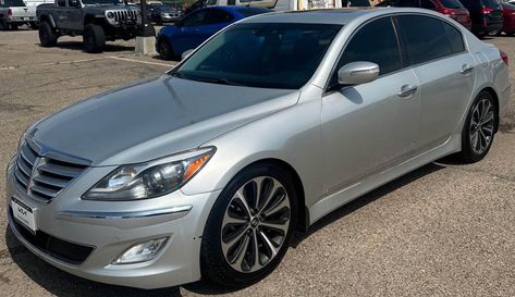 Hyundai Genesis 5.0 R-Spec Sedan Hyundai Genesis, Cars, Quick Saves