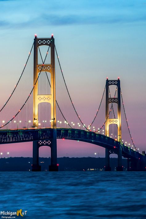 Twilight at Mackinac Bridge Mackinaw Bridge Painting, Mackinaw Bridge, Bridge Tattoo, John Mahoney, Michigan Photography, Bridge Painting, Michigan Vacations, Mackinac Bridge, Bridge City