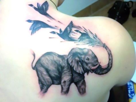 Elephant and Birds Tattoo Idea Elephant Shoulder Tattoo, Elephant Tattoo Meaning, Henna Elephant, Cute Elephant Tattoo, Tatoo 3d, Friends Tattoo, Elephant Tattoo Design, Tattoo Trend, Tiny Elephant