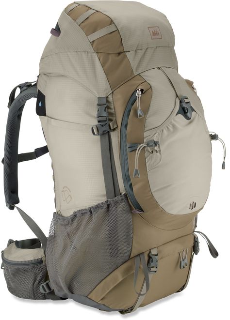 or this one.. Traveling Backpack, Hiking Places, Uk Trip, Hunting Room, Holiday Inspo, Backpack Reviews, Camping Bag, Travel Time, Travel Bug