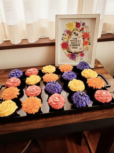 Schists Creek Bachelorette, Schitts Creek Bridal Shower Theme, Schitt’s Creek Birthday Party, Schitts Creek Food Ideas, Schitts Creek Sprinkle Ideas, Schitts Creek Party Food, Schitts Creek First Birthday, Schitt’s Creek Party, Schitts Creek Themed Party