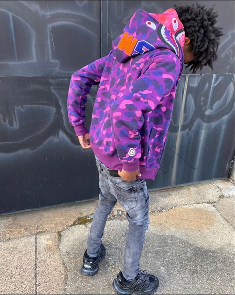 Bape Hoodie Outfit Men, Blue Bape Hoodie Outfit, Bape Hoodie Outfit, Blue Bape Hoodie, Mens Outfits Dressy, Ybn Nahmir, Bday Outfits, Hoodie Outfit Men, Sagging Pants