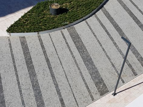 Driveway Pattern, Pavement Pattern, Parking Ramp, Outdoor Tiles Floor, Concrete Pavement, Campus Landscape, Paver Patterns, Terraced Landscaping, Pavement Design