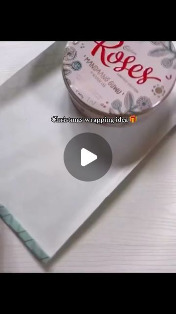 HOME LIFE HACKS on Instagram: "🎁 Quick and easy Christmas gift wrapping! ✨ How do you wrap your gifts? Save this if it’s helpful! 🎄 #GiftWrapIdeas #HolidayMagic #DIYGifts #christmas #gift #wrapping" Christmas Wrapping Ideas Creative, Christmas Gift Wrapping Diy, Christmas Wrapping Diy, Pretty Gift Wrapping Ideas, Gift Wrapping Techniques, Gift Wrapping Inspiration, Easy Christmas Gifts, Holiday Pins, Creative Gift Wrapping