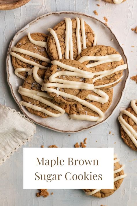 These maple brown sugar cookies are perfect for Christmas! With maple and brown sugar flavors, they are truly delicious. A chewy Christmas cookie topped with a salted maple frosting that you should plan to make during your holiday baking! #christmascookies #holidaybaking #cookierecipe Christmas Sugar Cookies Frosting, Maple Christmas Cookies, Brown Sugar Maple Cookies, Maple Brown Sugar Cookies, Brown Sugar Cookie Recipe, Molasses Cookie, Christmas Cookie Boxes, Cookie Recipes Decorating, Maple Cookies