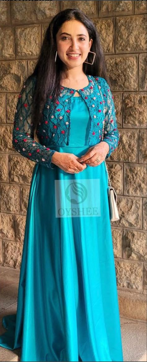 Latest Kurti Designs Pattern Party Wear, Over Coats On Kurtis Party Wear, Home Made Kurti Design, Customised Kurti Designs, New Model Dresses For Women Indian, Long Frocks With Coat Model, Coat Model Long Frocks For Women, Coat Model Frocks, Frock With Jacket For Women