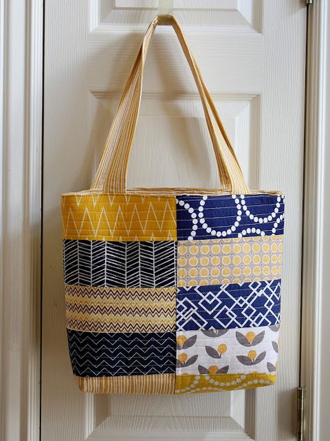 Diary of a Quilter - a quilt blog: Navy and Gold Handmade Bag + Bag Patterns Giveaway Quilted Bags And Totes Patterns, Quilters Bag, Diary Of A Quilter, Tote Bag Pattern Free, Patchwork Tote Bags, Closing Day, Bag Pattern Free, Tote Bags Sewing, Quilted Tote Bags