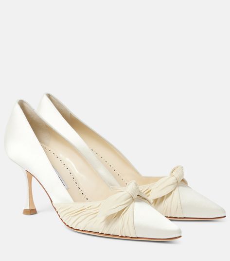 Terka bow-detail satin pumps in white - Manolo Blahnik | Mytheresa Wedding Shoes Bride Manolo, White Manolo Blahnik Wedding Shoes, White Manolo Blahnik, Manolo Blahnik Wedding Shoes, Mytheresa Shoes, Manolo Blahnik Vintage Heels, Manolo Blahnik Orchid Heels, Manolo Blahnik White, Build Wardrobe