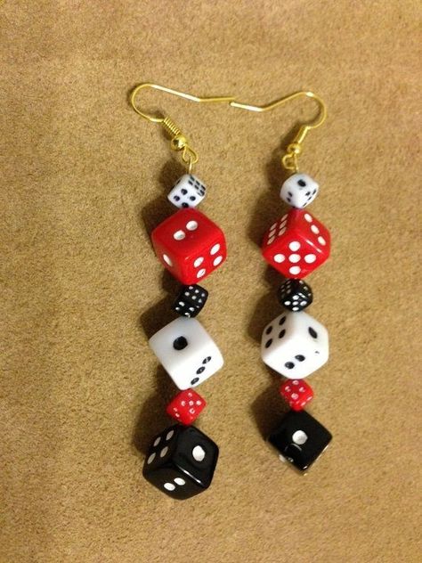 Ace Spade, Ghoulia Yelps, Dice Earrings, Geeky Clothes, Weird Jewelry, Cool Piercings, Jewelry Aesthetic, Funky Earrings, Unique Accessories