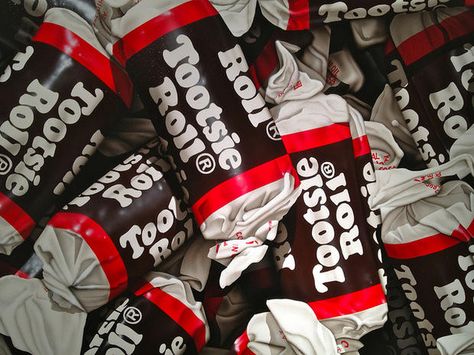 Tootsie Roll Drink, Tootsie Rolls, Dubble Bubble, Baby Moses, Prismacolor Art, Cotton Candy Clouds, Candy Sweet, Tootsie Roll, Candy Brands