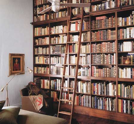 Rolling library ladders, love them.  One can dream.  Right? Home Library Design Ideas, Floor To Ceiling Bookshelves, Lots Of Books, Library Ladder, Ladder Bookshelf, Dream Library, Closet Office, Library Room, Library Wall