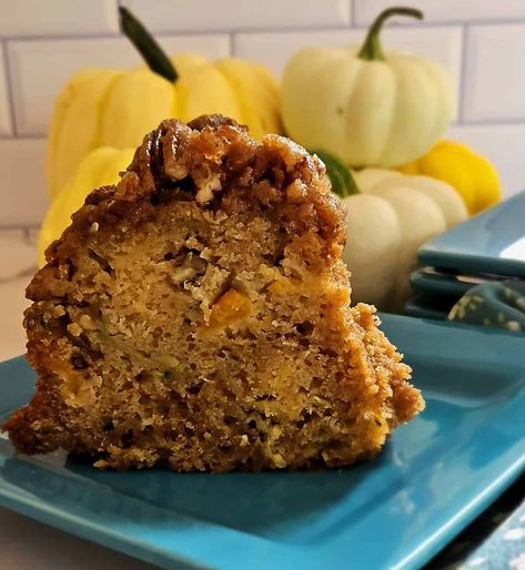 Peach Zucchini Bread with Pecans - Season two taste Peach Zucchini Bread, Zucchini Peach, Zucchini Recipes Dessert, Peach Bread, Zucchini Pie, Sweet Bread Rolls, Mixer Recipes, Ham Soup, Zucchini Bread Recipes