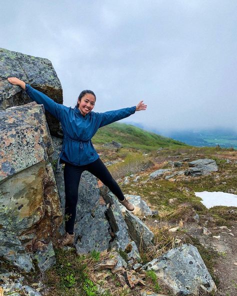 Adventure, athletic outfit, blue jacket, Alaska, mountain climbing, blue, green, mountains, woman on hike, hiking Blue Hiking Outfit, Mountain Climbing Outfit, Plaid Pants Outfit, Climbing Outfits, Woman Hiking, Athletic Outfit, Outdoorsy Style, Green Mountains, Black Turtleneck Sweater