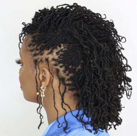 Sister Locks Hairstyles, Sisterlocks Styles Updo, Track Hairstyles, Hair Growth Challenge, Sisterlocks Styles, Lash Application, Hairstyles For Teens, Short Locs Hairstyles