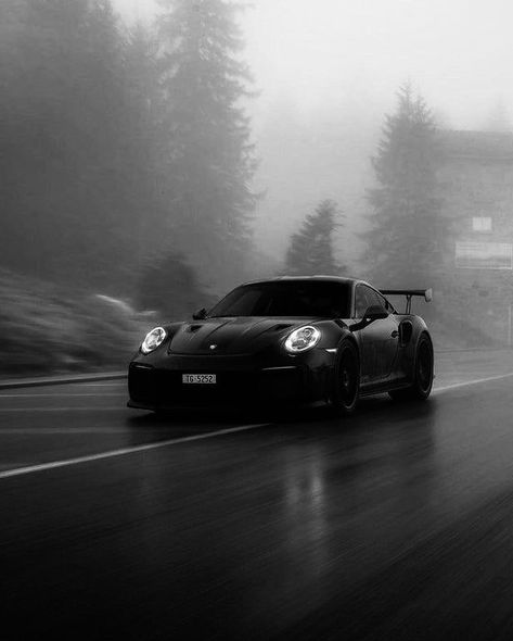 Black Car Porsche, Black And White Cars Aesthetic, Porche Black Aesthetic, Photo Aesthetic Noir, Black And White Car Photos, Porsche Black Aesthetic, Porsche Gt3 Rs Wallpapers Iphone Black, Black And White Aesthetic Car, Black Car Aesthetics