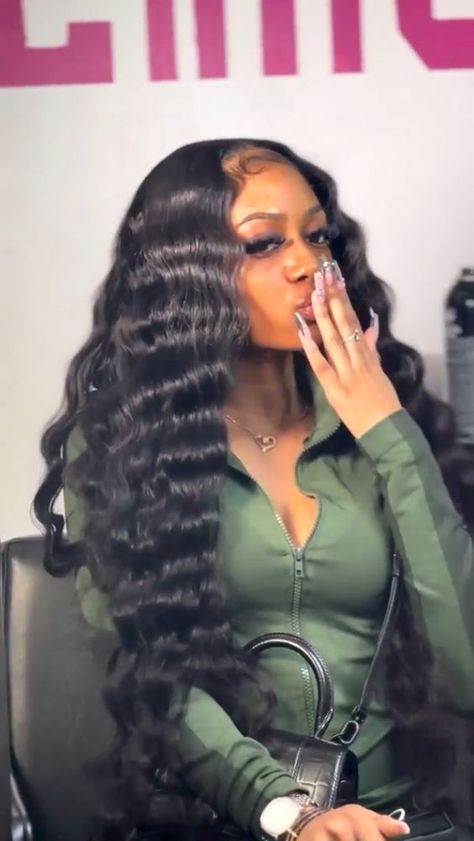 #follow #hairstyles #hairgoals #hair #blogging #beautyblog #blog #blogger Frontal Wig Hairstyles, Birthday Hairstyles, Quick Weave Hairstyles, Pretty Braided Hairstyles, Dope Hairstyles, Hair Laid, Hair Ponytail Styles, Ponytail Styles, Front Lace Wigs Human Hair