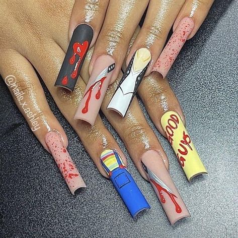 Tiffany Halloween Nails, Nail Salon Outfit Ideas, Cartoon Theme Nails, Chucky Inspired Nails, Horror Themed Nails, Jigsaw Nails, Halloween Theme Nails, Horror Nails Halloween, Baddie Halloween Nails