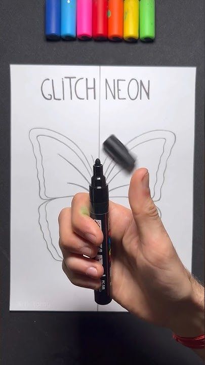 Glitch vs Neon! #art Posca Pens Art Neon, Paint Pen Wall Art, How To Paint Neon Effect Step By Step, Trippy Plant Art, Cool Posca Art, Black Light Painting Ideas Easy, Pen Art Drawings Easy, How To Draw Neon Letters, Neon Drawings Easy