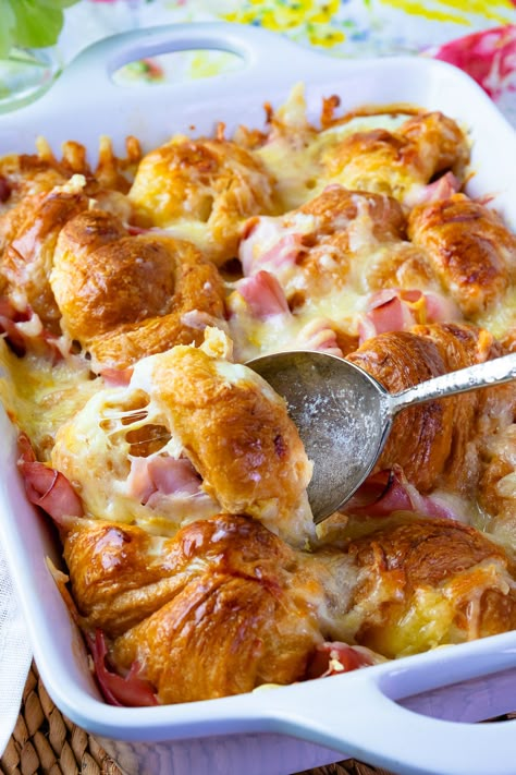 Breakfast Casserole With Croissants, Croissant Casserole, Croissant Breakfast Casserole, Ham And Cheese Croissant, Cheese Croissant, Best Breakfast Casserole, Overnight Breakfast, Croissant Breakfast, Ultimate Breakfast