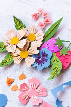 Untitled Diy Easy Embroidery, Diy Embroidery Flowers, Embroidery Stitches Flowers, Diy Fleur, Flower Collage, Flower Drawing Design, Flowers Craft, Flower Paper, Paper Flower Template