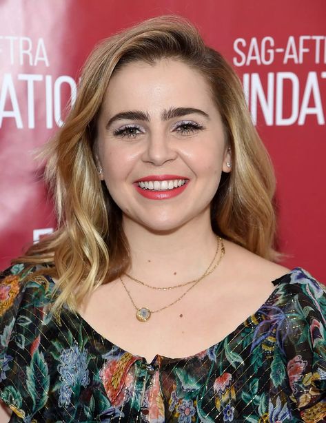 SAG-AFTRA Foundation Conversations: "Good Girls" Mae Whitman, Jane Levy, Different Types Of People, Celebrating Women, Best Relationship Advice, Casual College Outfits, Good Girls, Michelle Pfeiffer, Kinds Of People