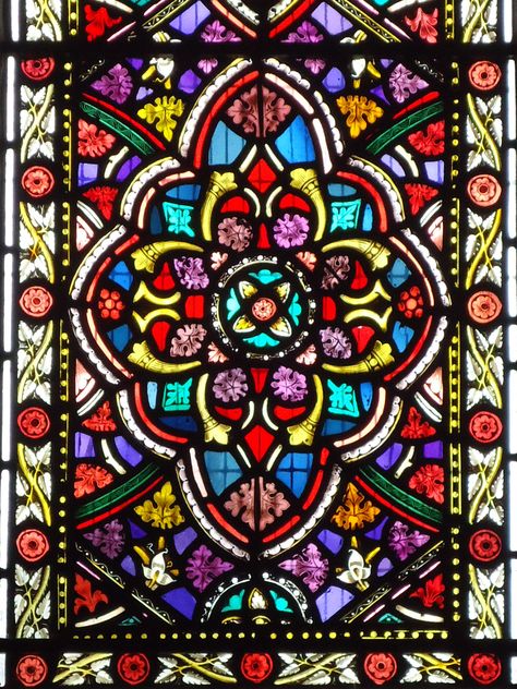 Underglaze Designs, Victorian Stained Glass Panels, Stained Glass Tattoo, Medieval Stained Glass, Stained Glass Windows Church, Gothic Pattern, Modern Stained Glass, Stained Glass Door, Stained Glass Paint