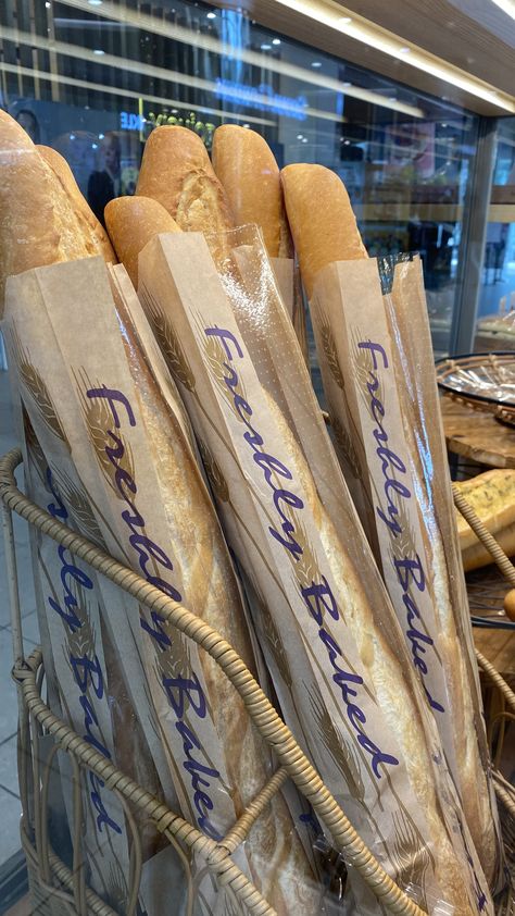 Baguette Breakfast, French Food Aethstetic, Aesthetic French Food, France Breakfast, Baguette Aesthetic, Luxury Baguette Shopping Bags, French Food Asethic, French Baguette Aesthetic, Aesthetic Baguette