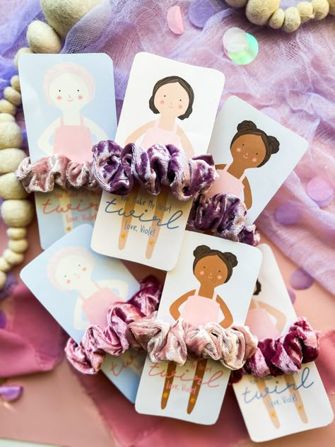 Meri Meri Ballerina, Ballet Birthday Party, Hadiah Diy, Ballet Birthday, Ballet Party, Ballerina Birthday Parties, Idee Cricut, Ballerina Party, Ballerina Birthday