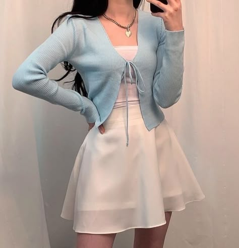 [Promotion] 18 Mini Skirt Fits Aesthetic Advice You Don't Want To Miss Straight Away #miniskirtfitsaesthetic Blue And White Outfits, White Skirt Outfits, Soft Girl Outfits, Miniskirt Outfits, Cardigan Outfits, Skirt Outfit, White Skirt, Blue Outfit, Korean Outfits