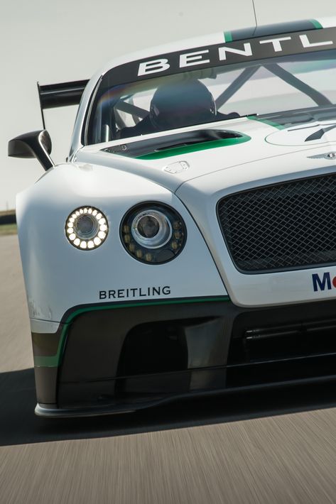 Bentley Gt3, Cars Bentley, Bentley Continental Gt V8, Race Car Driving, Car Organization, Aesthetic Car, Race Car Party, Continental Gt, Gt Cars