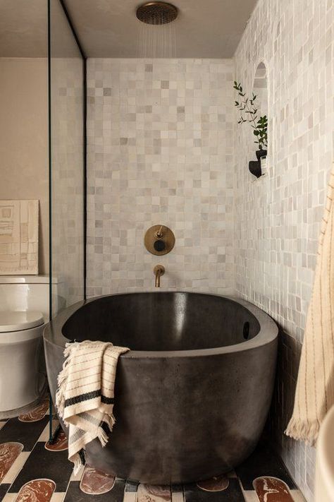 Native Trails' Avalon 62 concrete bathtub in Slate. Design by Aker Interiors. Concrete Bathtub, Cle Tile, Zellige Tile, Dream Bathrooms, Bathroom Renos, Guest Bathroom, Floor Design, House Inspo, Bathroom Inspiration