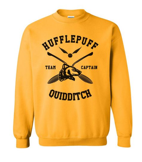 Hufflepuff Quidditch, Hufflepuff Outfit, Hufflepuff Pride, Geek Clothes, Harry Potter Hufflepuff, Harry Potter Outfits, Harry Potter Fantastic Beasts, Gold Top, Fitted Sweater