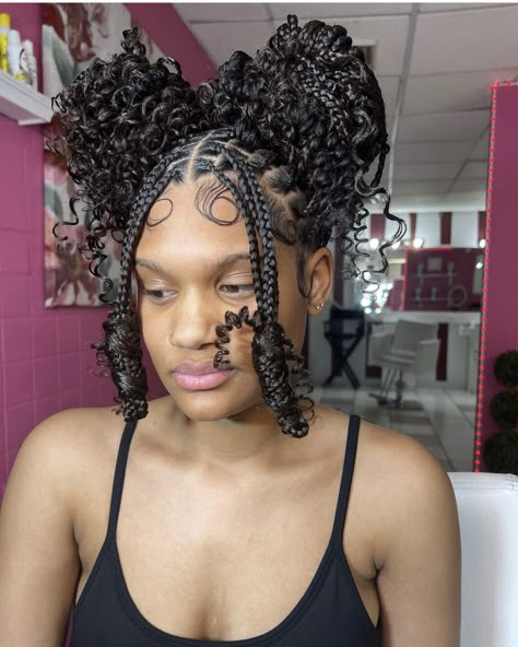 Trending Braids Hairstyles, Style Knotless, Trending Braids, Cute Weave Hairstyles, New Braided Hairstyles, Hairstyles 2024, Goddess Braids Hairstyles, Cute Braided Hairstyles, Braids Hairstyles Pictures