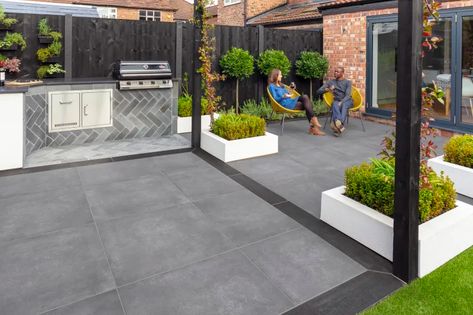 Slate Paving, Limestone Paving, Paving Ideas, Patio Slabs, Garden Paving, Patio Tiles, Paving Slabs, Front Patio, Paving Stones