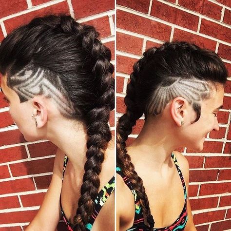 Long Braid & Double Side Shaves With Barber Art & Side Burns Model @squeakyisme Cut By @lova_dabarber @famous_fadez #UCFeed #BuzzCutFeed #Undercut #Undercuts #SideCut #SideShave #ShavedNape #NapeShave #BarberArt #BarberLife #BarberShopConnect #UndercutNation #SideBurns Patterned Undercut, Double Side Shave, Side Burns, Barber Art, Side Shave, Undercut Long Hair, Undercut Hairstyle, Shaved Hair Designs, Half Shaved Hair