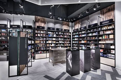 Futuristic Beauty Showrooms : showroom, individualization, future, digital Beauty Store Interior Design, Beauty Store Interior, Beauty Store Design, Monochromatic Scheme, Pharmacy Design, Interior Vintage, Decor Studio, Cosmetic Display, Shop House Plans