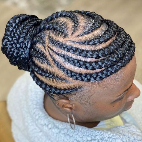 50 Jaw-Dropping Braided Hairstyles to Try in 2020 - Hair Adviser Cornrow Updo Hairstyles, Braided Bob, Best Braid Styles, French Braid Updo, Lemonade Braids, Braiding Styles, Feed In Braids Hairstyles, Single Braids, Bob Braids