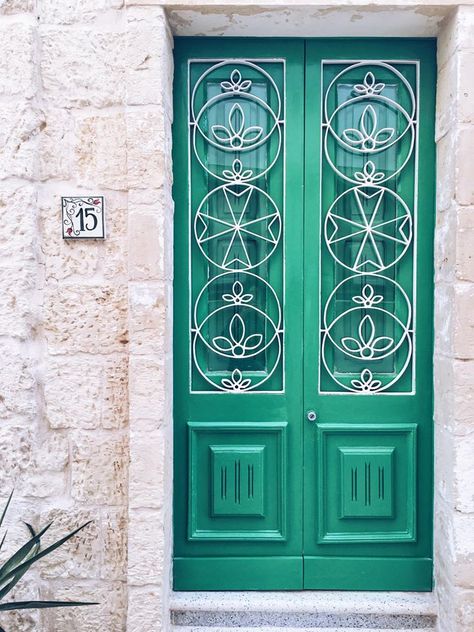 Malta Doors, Door Entrance Design, Paris Doors, Louver Doors, Colored Doors, Colourful House, Cottage House Designs, Architecture Windows, Decorative Doors