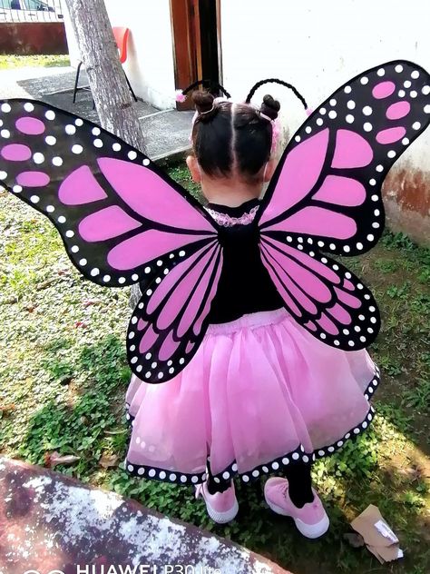 Alphabet Costume, Diy Butterfly Costume, Modern Kids Toys, Sweet Props, Fancy Dress Costumes Kids, Recycled Christmas Decorations, Fruit Costumes, Candy Land Decorations, Candy Land Christmas Door