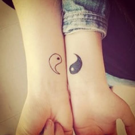 In Chinese philosophy and religion, yin and yang represents two principles; one negative, dark, and feminine (yin) and one positive, bright, and masculine (yang) whose interaction influences the destinies of creatures and things. Well, they [i]do[/i] say opposites attract... Tattoos Life, Tattoo Ideas For Couples, Couple Tattoo Ideas, Him And Her Tattoos, Minimalist Tattoo Meaning, Cute Matching Tattoos, Minimalist Tattoo Ideas, Paris Tattoo, Typography Tattoo