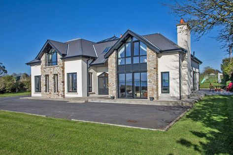 Four on the market for fans of golf - Independent.ie Irish House Plans, House Designs Ireland, Irish Houses, Bungalow Exterior, Ireland Homes, Business Lifestyle, Bungalow House Design, House Extensions, Dream House Exterior