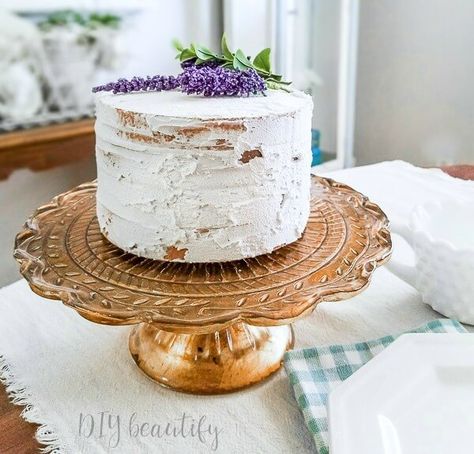 Fake Wedding Cakes, Ice Cream Party Decorations, Fake Cakes, Gold Cake Stand, Lavender Cake, Fake Food Props, Cake Diy, Diy Wedding Cake, Bakery Display