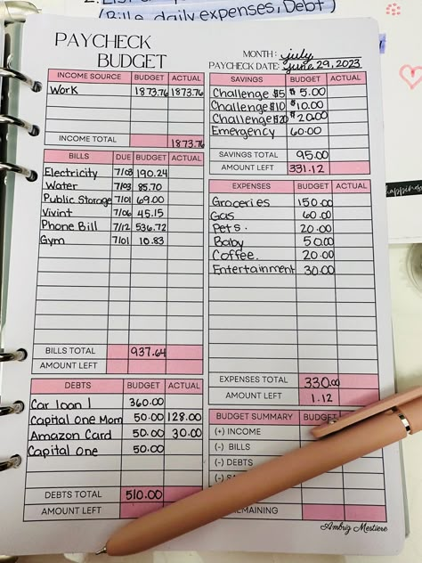 a pink and white checkbook next to a pen on top of a table with other items Budgeting Notebook Ideas, Diy Budget Planner Notebook, Paycheck Tracker, Budget Planner Book, Biweekly Budget, Monthly Budget Planning, Budget By Paycheck, Saving Money Chart, Saving Methods