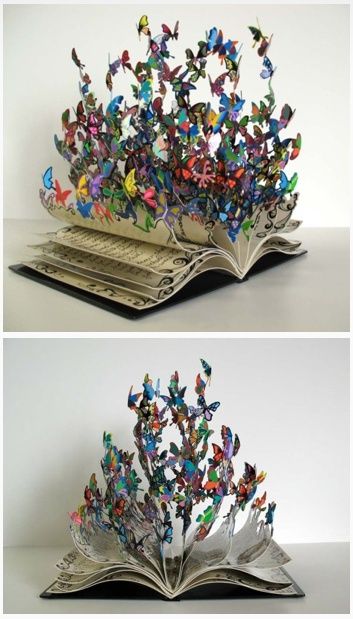 Altered Book Art, Book Sculpture, Recycled Art, Paper Sculpture, Butterfly Art, Altered Books, Colorful Butterflies, Book Crafts, Harley Quinn