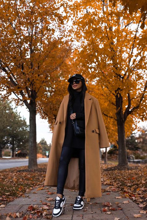 3 Endlessly Chic Ways to Wear a Camel Coat - Mia Mia Mine Brown Pea Coat Outfit, Caramel Wool Coat Outfit, Camel Wool Coat Outfit Winter, Oversized Camel Coat Outfit, Khaki Coat Outfits For Women, Caramel Coat Outfit Winter, Tan Wool Coat Outfit, Caramel Coat Outfit, Camel Wool Coat Outfit