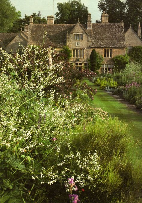 Casa Hobbit, Style Anglais, English Manor, English House, English Style, English Cottage, Garden Cottage, English Countryside, English Garden