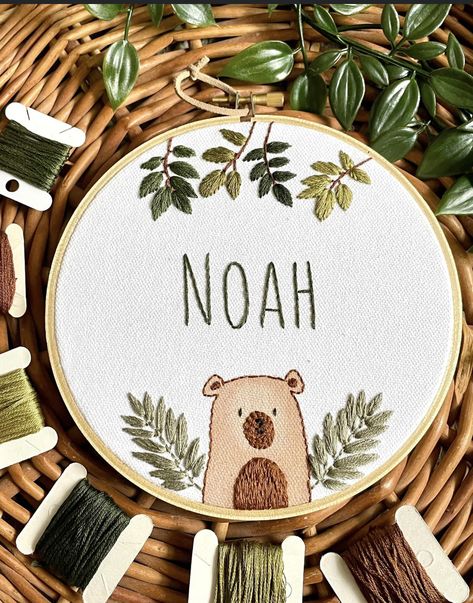 Nursery Embroidery Pattern, Name Embroidery Ideas Letters, Baby Boy Embroidery Ideas, Baby Embroidery Patterns, Baby Embroidery Ideas Boys, Embroidery Baby Gifts, New Baby Embroidery, Embroidery Baby Gifts Animal, Baby Boy Embroidery Hoop