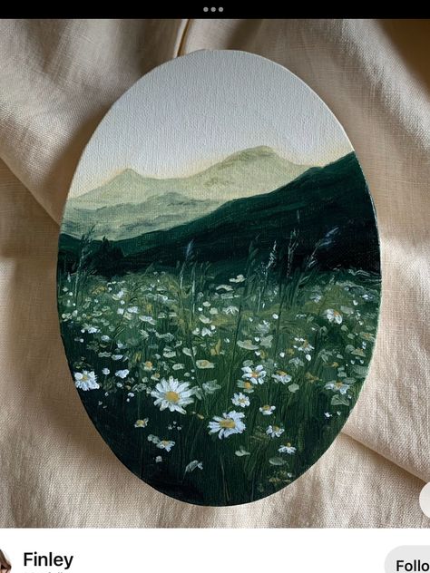 Different Things To Paint On, Oval Canvas Art, Painting On Oval Canvas, Oval Painting Ideas, Oval Paintings Canvas, Wood Canvas Painting Ideas, Acrylic Painting Canvas Inspiration, Round Paintings Canvases, Painting Inspiration Aesthetic